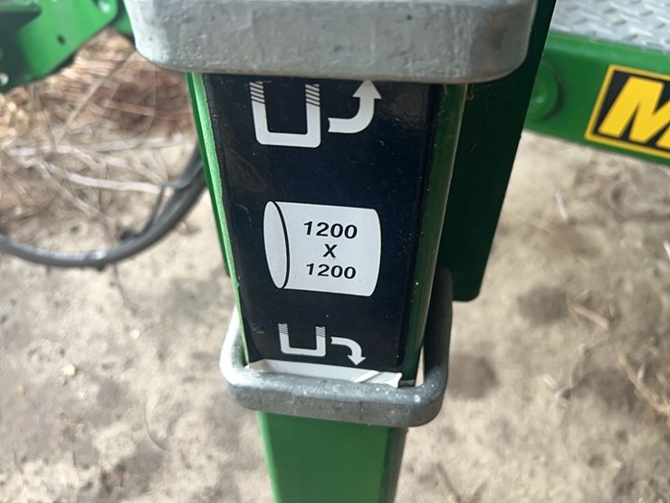 mchale-bale-wrapper-image-9