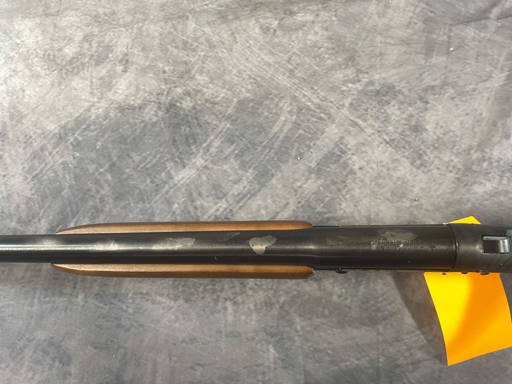 #7049-•-harrington-&-richardson,-12-ga.-single-shot-shotgun,-sn:-ba550832,-(neenah,-wi)-image-16