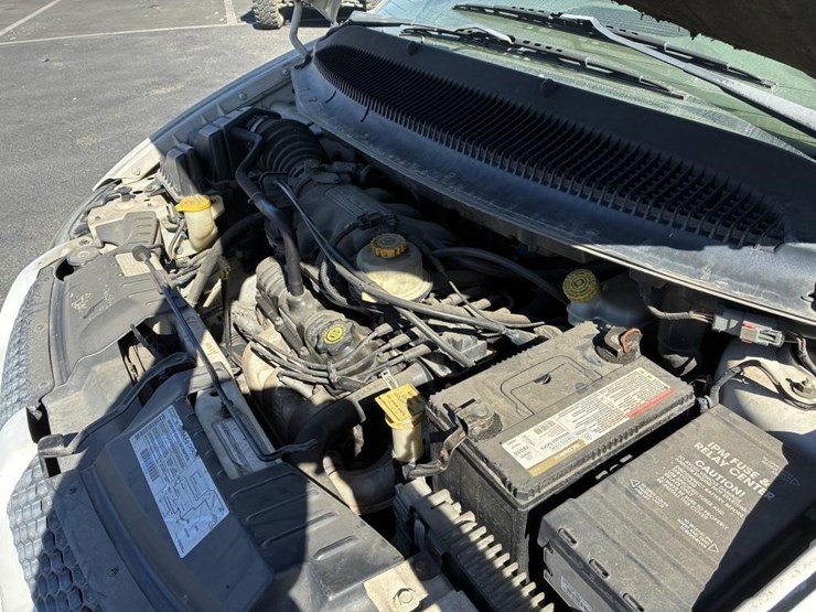 2002-dodge-grand-caravan-image-6