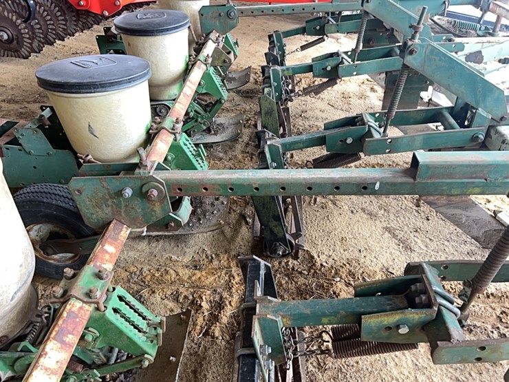 john-deere-71-image-3