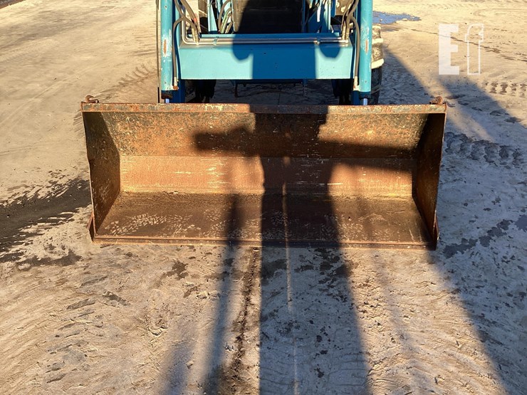 2000-new-holland-2120-image-9