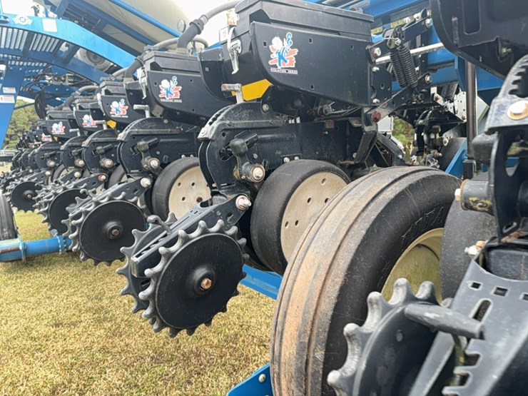 kinze-3660-image-19