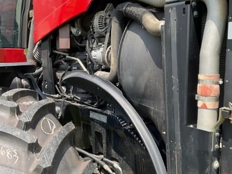 2010-case-ih-magnum-305-image-10