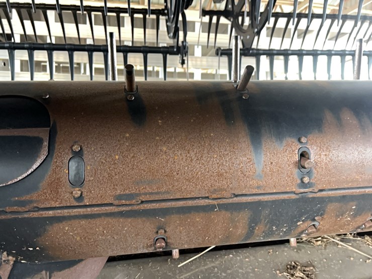 macdon-draper-head,-flex-135-image-5