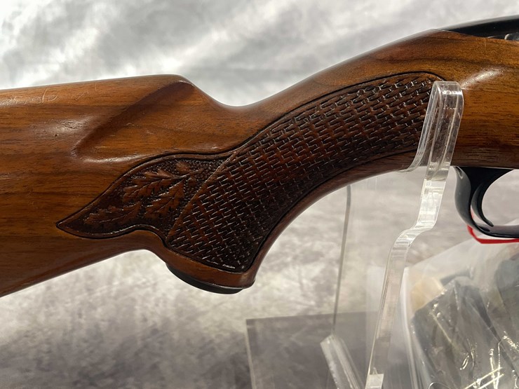 #8075-•-winchester-model-100,-.284-win-semi-auto-rifle,-sn:-63707,-(neenah,-wi)-image-22