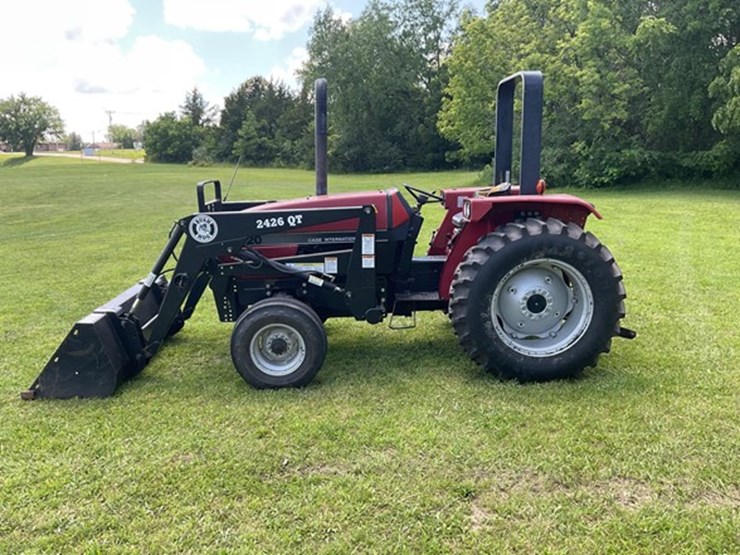 1994-case-ih-3220-image-9