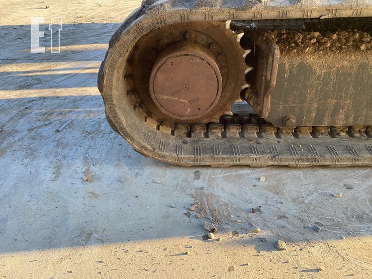 2016-caterpillar-304e2-cr-image-14