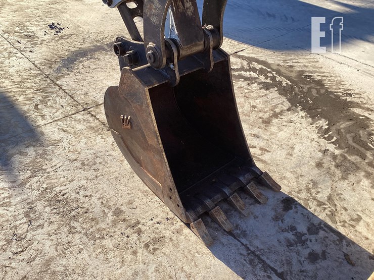 2019-takeuchi-tb290-image-9