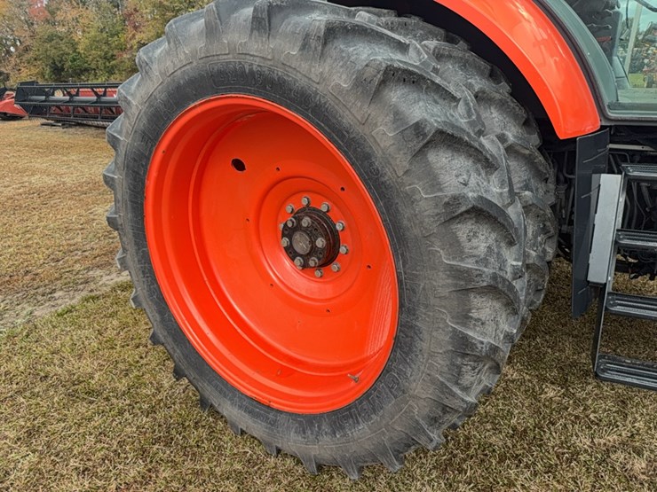 kubota-m7-172-premium-image-33