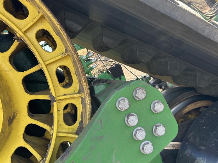 2023-john-deere-9rx-590-image-58