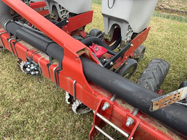 case-ih-1230-image-46