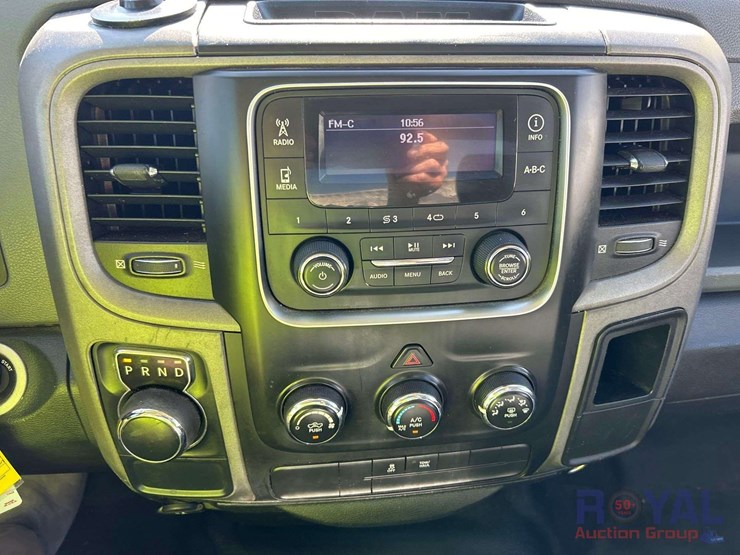 2015-dodge-ram-1500-image-18