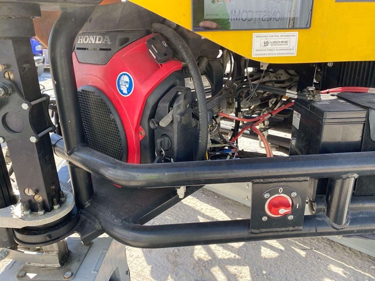 2019-ligchine-spiderscreed-concrete-screed-image-10