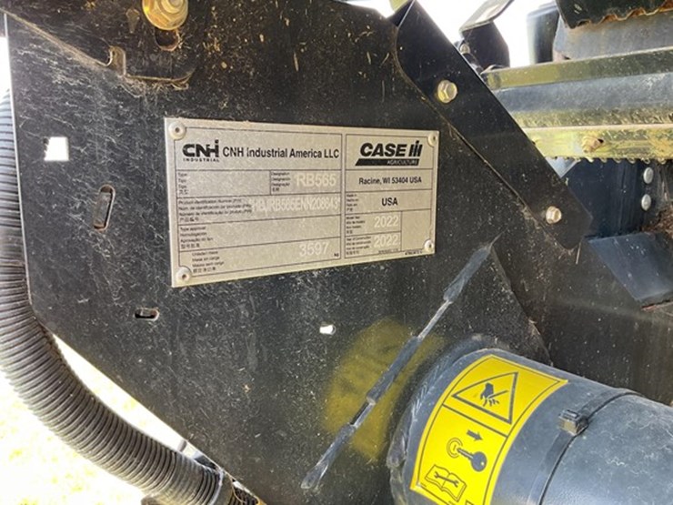 2022-case-ih-rb565-image-16