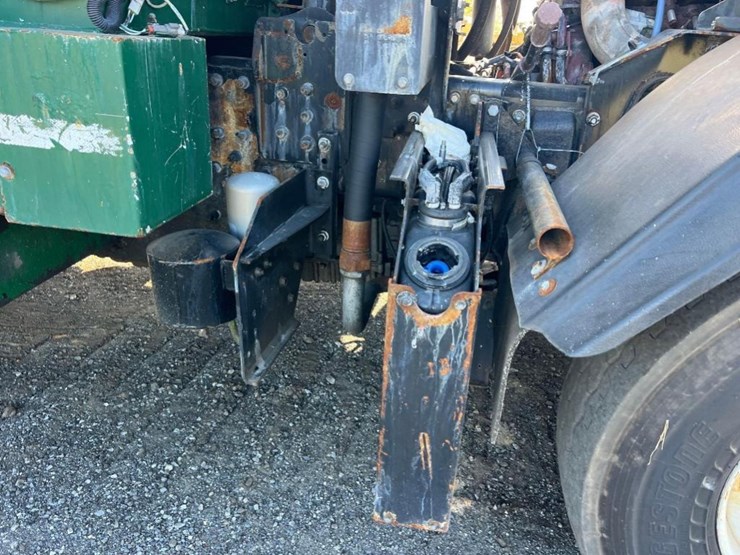 2014-mack-leu613-image-12