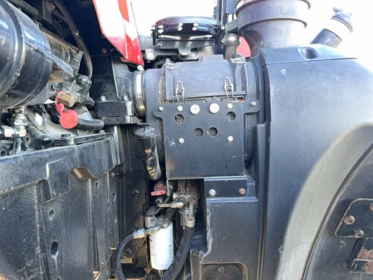 2017-case-ih-magnum-250-image-122