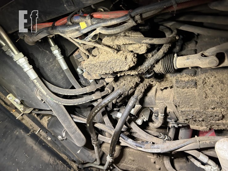 2018-case-ih-wd2504-image-35