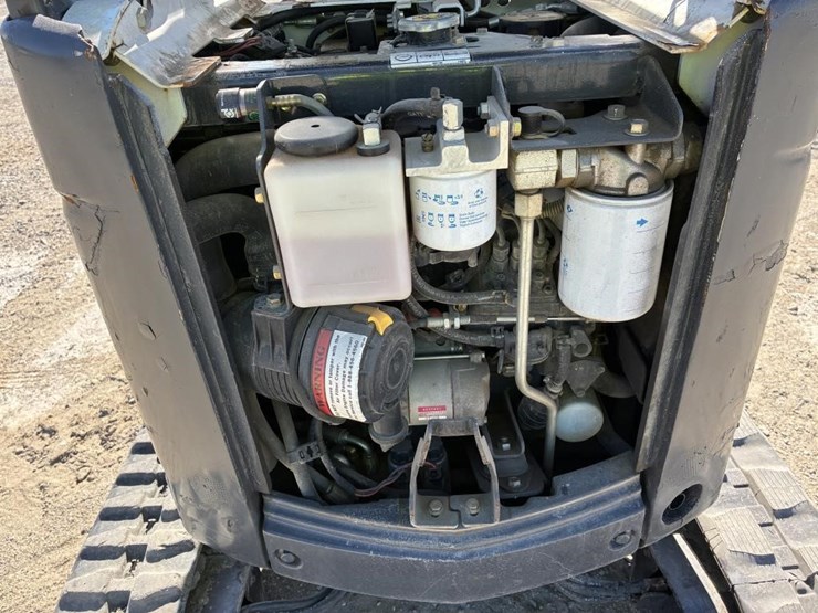 2019-bobcat-e10-image-17