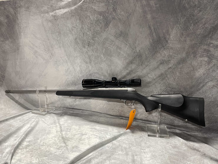 #8067-•-weatherby-mark-v,-300-wby-mag-bolt-action-rifle,-sn:-ss015262,-(neenah,-wi)-image-4