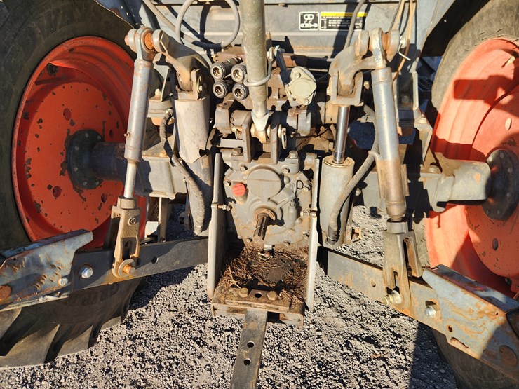 kubota-m9540-image-8