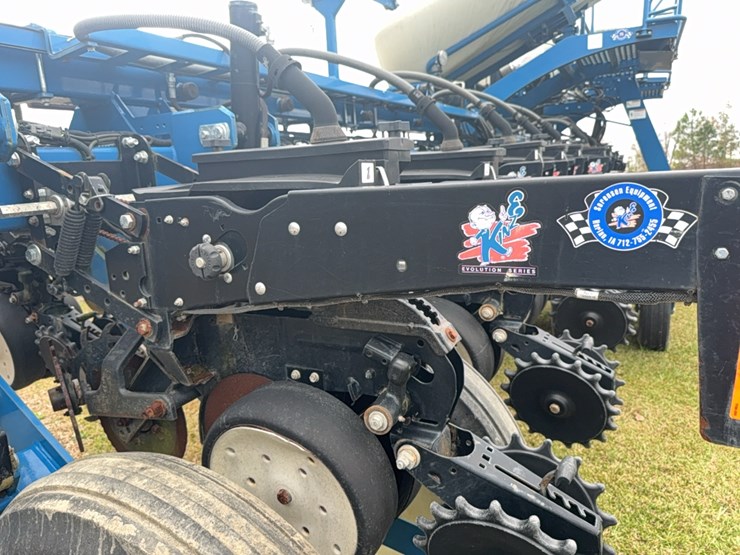 kinze-3660-image-93