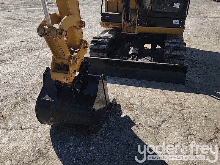 2018-caterpillar-305.5-image-20