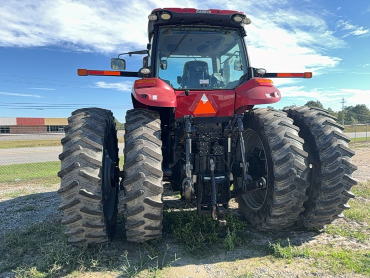 2017-case-ih-magnum-250-image-13