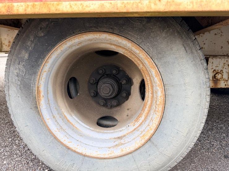 #2201-•-1989-international-equipment-trailer-image-30