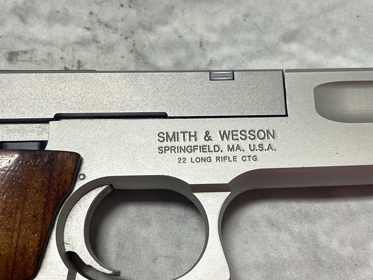 #5190-•-smith-&-wesson-model-622,-22-cal-semi-auto-pistol,-sn:-uac-4299,-(neenah,-wi)-image-7