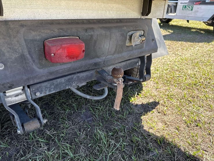 2008-club-car-carryall-2-gas-utility-cart-image-12