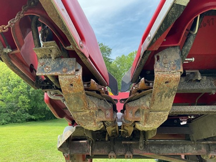 2009-case-ih-3208-image-15