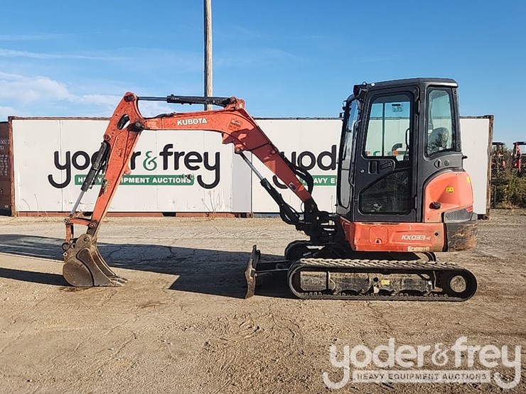 2017-kubota-kx033-4-image-2
