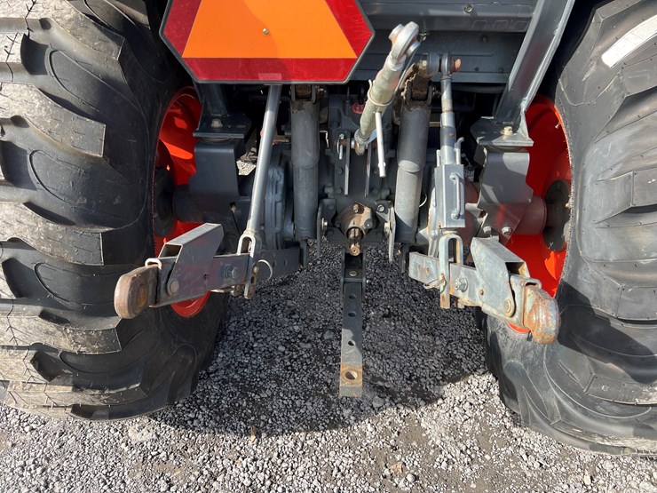 kubota-l4240-image-6