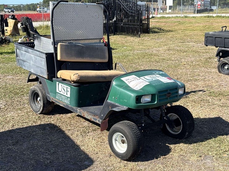 2004-e-z-go-workhorse-electric-utility-cart-image-2