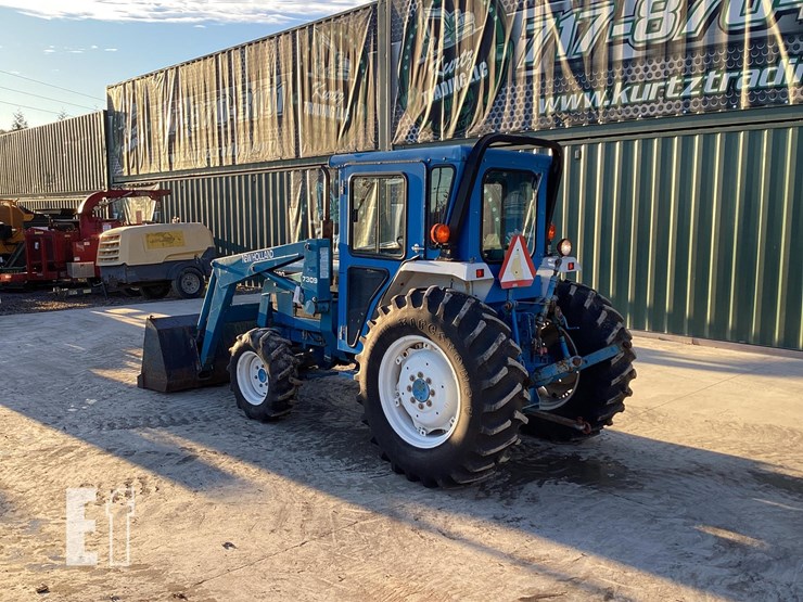 2000-new-holland-2120-image-2