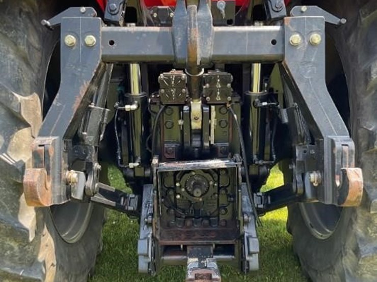 2010-case-ih-magnum-305-image-7