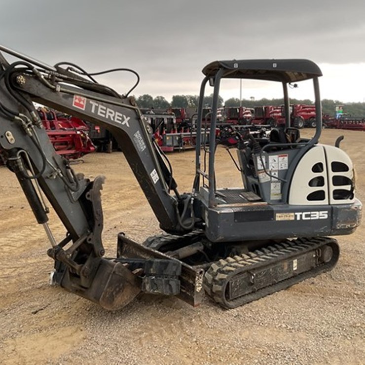 2014 TEREX TC35