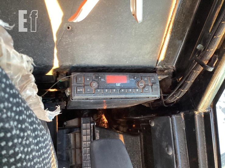 2017-caterpillar-307e2-image-20