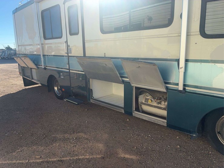 1997-chevrolet-p30-image-105