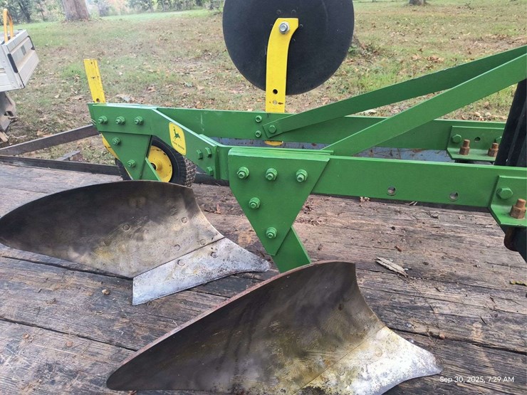 john-deere-2-image-6