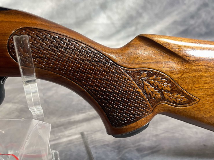 #8075-•-winchester-model-100,-.284-win-semi-auto-rifle,-sn:-63707,-(neenah,-wi)-image-21