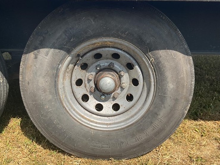 #70-•-2005-imperial-trailer-image-13