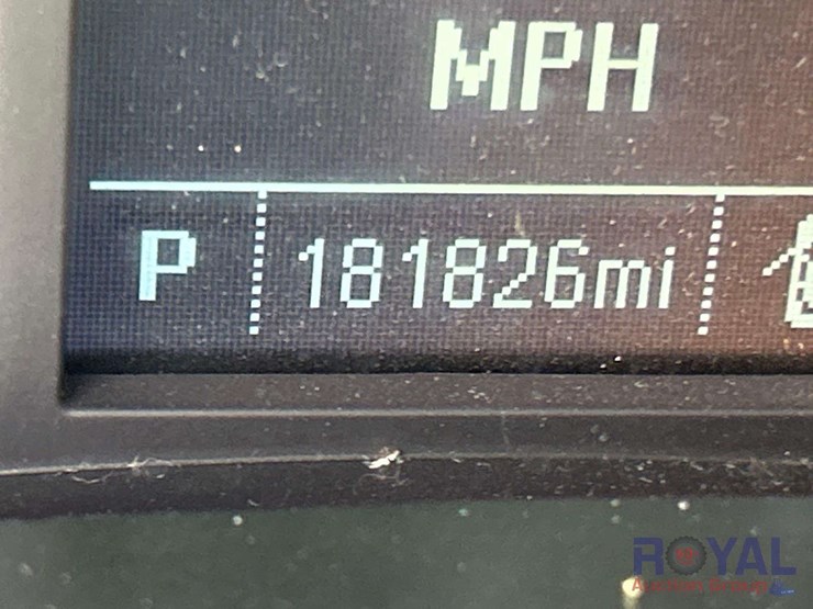 2017-chevrolet-silverado-1500-image-6