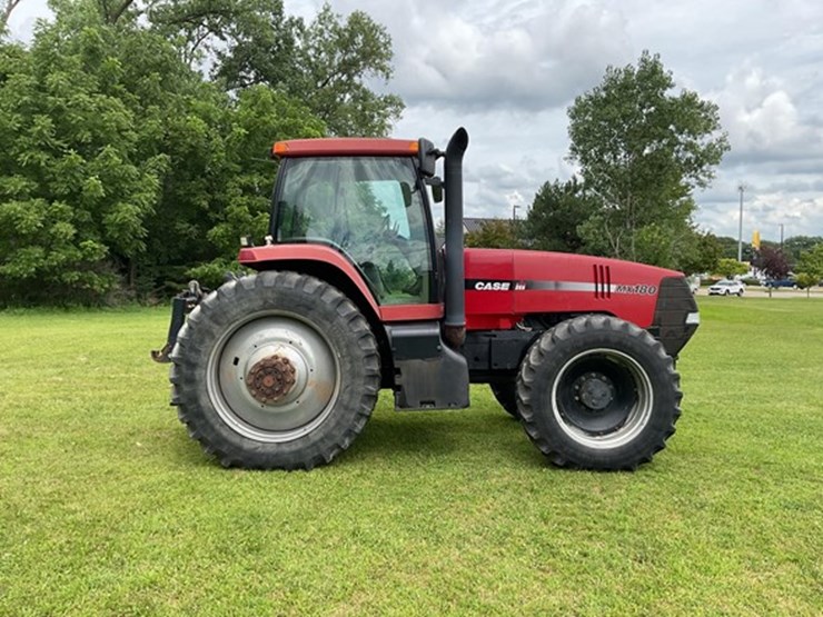 2001-case-ih-mx180-image-11
