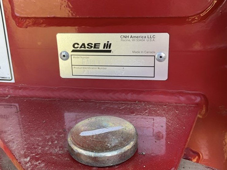2011-case-ih-1250-image-11