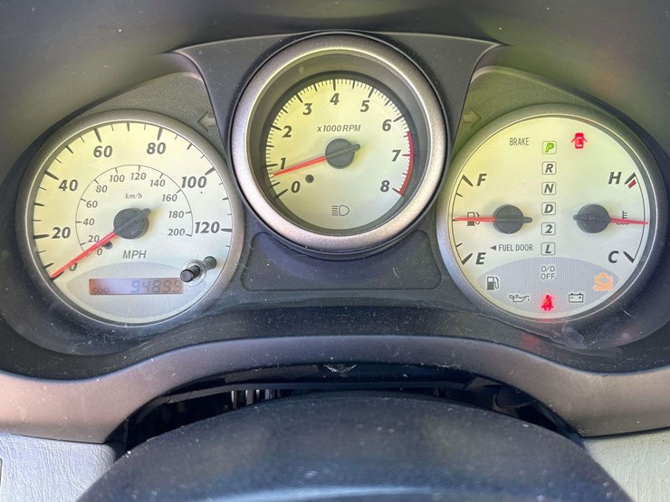 2003-toyota-rav4-image-16