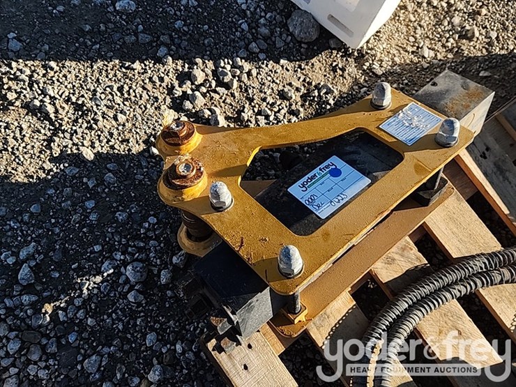 hydraulic-breaker-image-1