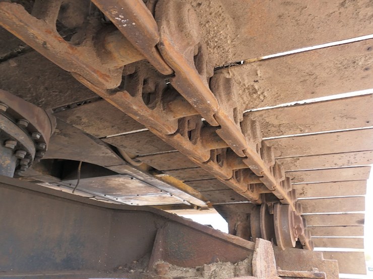 caterpillar-215c-image-16