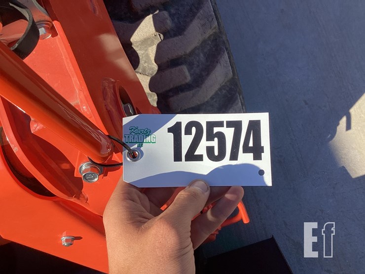 2025-kubota-ssv65-image-21