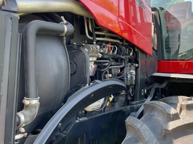 2010-case-ih-magnum-305-image-12